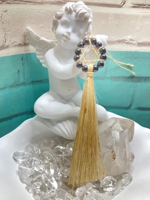 精麻とモリオン (黒水晶) 車用のお守り